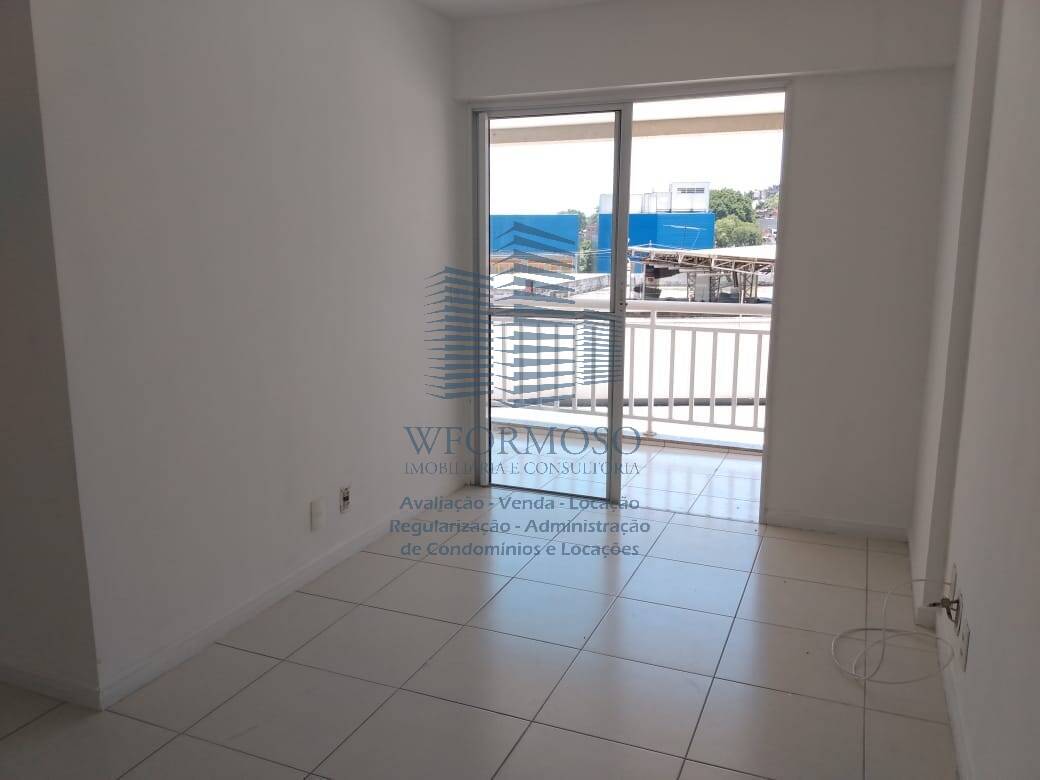 Apartamento à venda com 2 quartos, 50m² - Foto 2