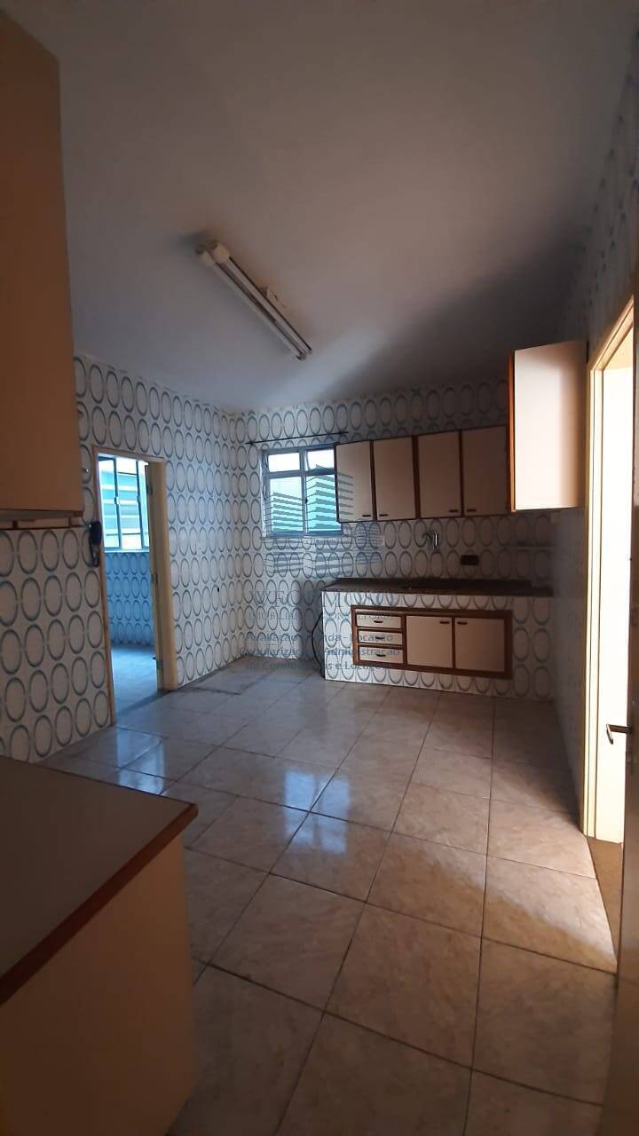 Apartamento à venda com 2 quartos, 85m² - Foto 1