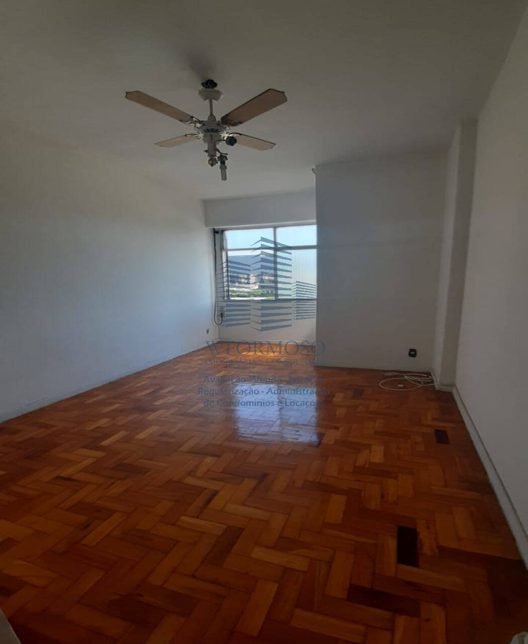 Apartamento à venda e aluguel com 1 quarto, 40m² - Foto 1