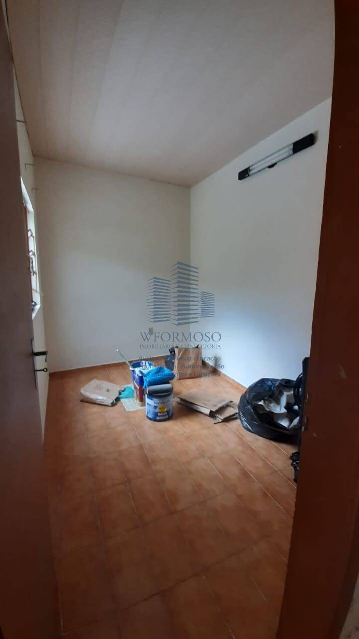 Casa à venda com 5 quartos, 102m² - Foto 3