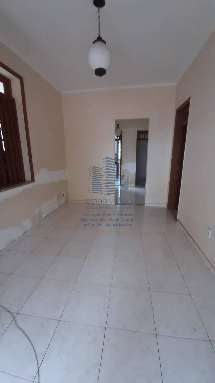 Casa à venda com 5 quartos, 102m² - Foto 13