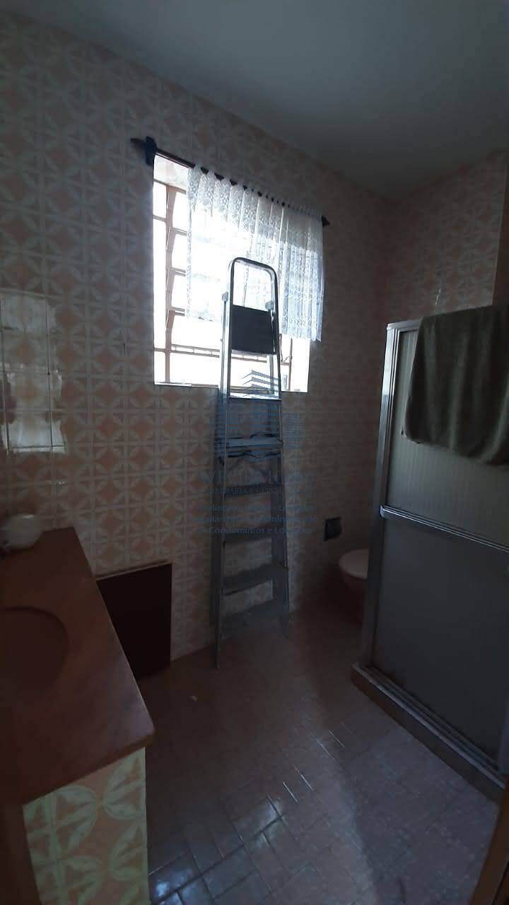 Casa à venda com 5 quartos, 102m² - Foto 17