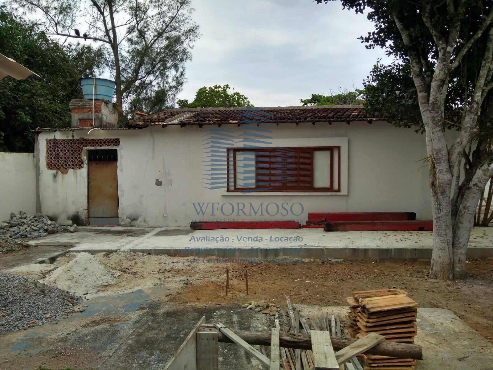 Casa à venda com 4 quartos, 200m² - Foto 15