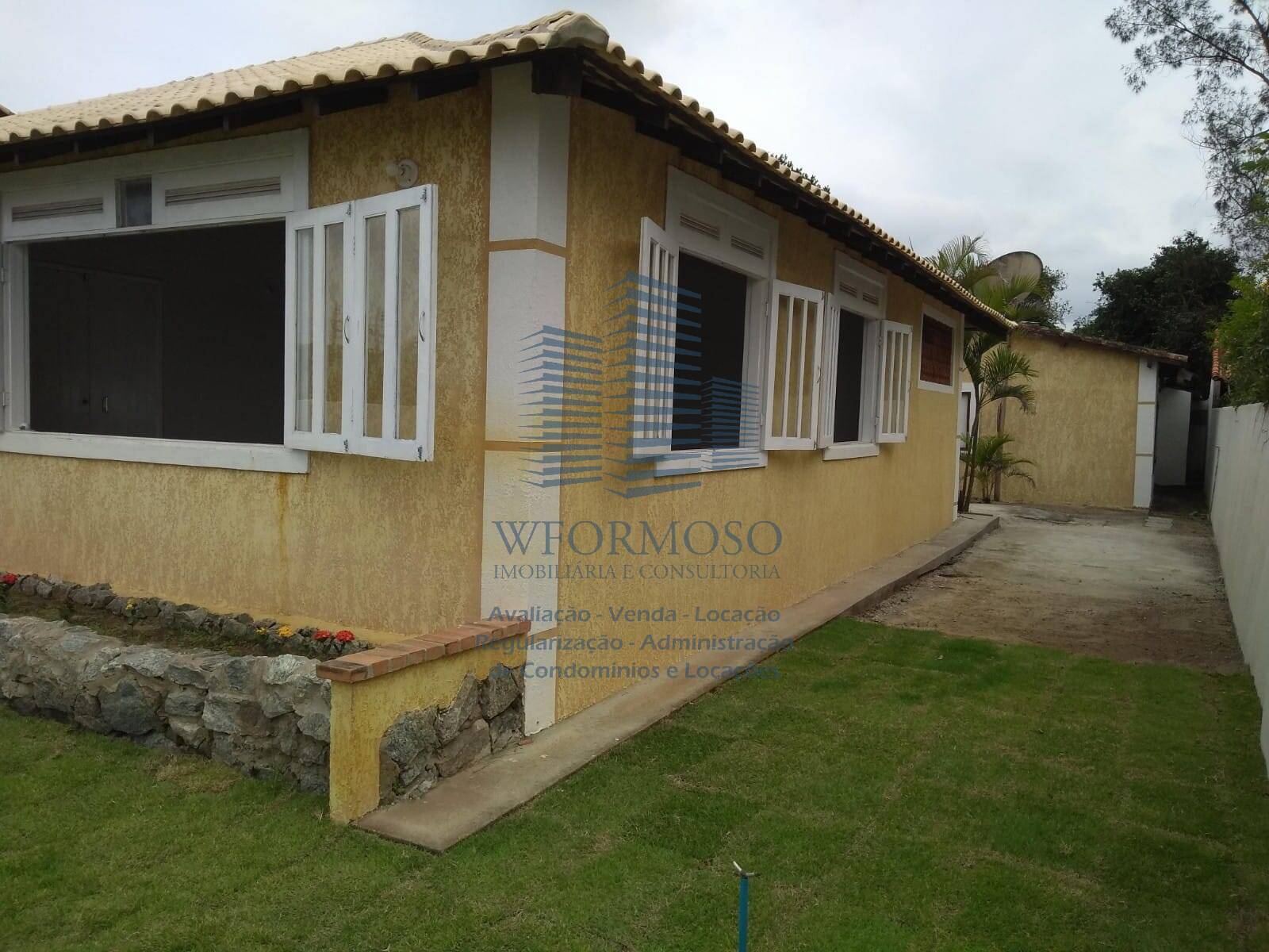 Casa à venda com 4 quartos, 200m² - Foto 4