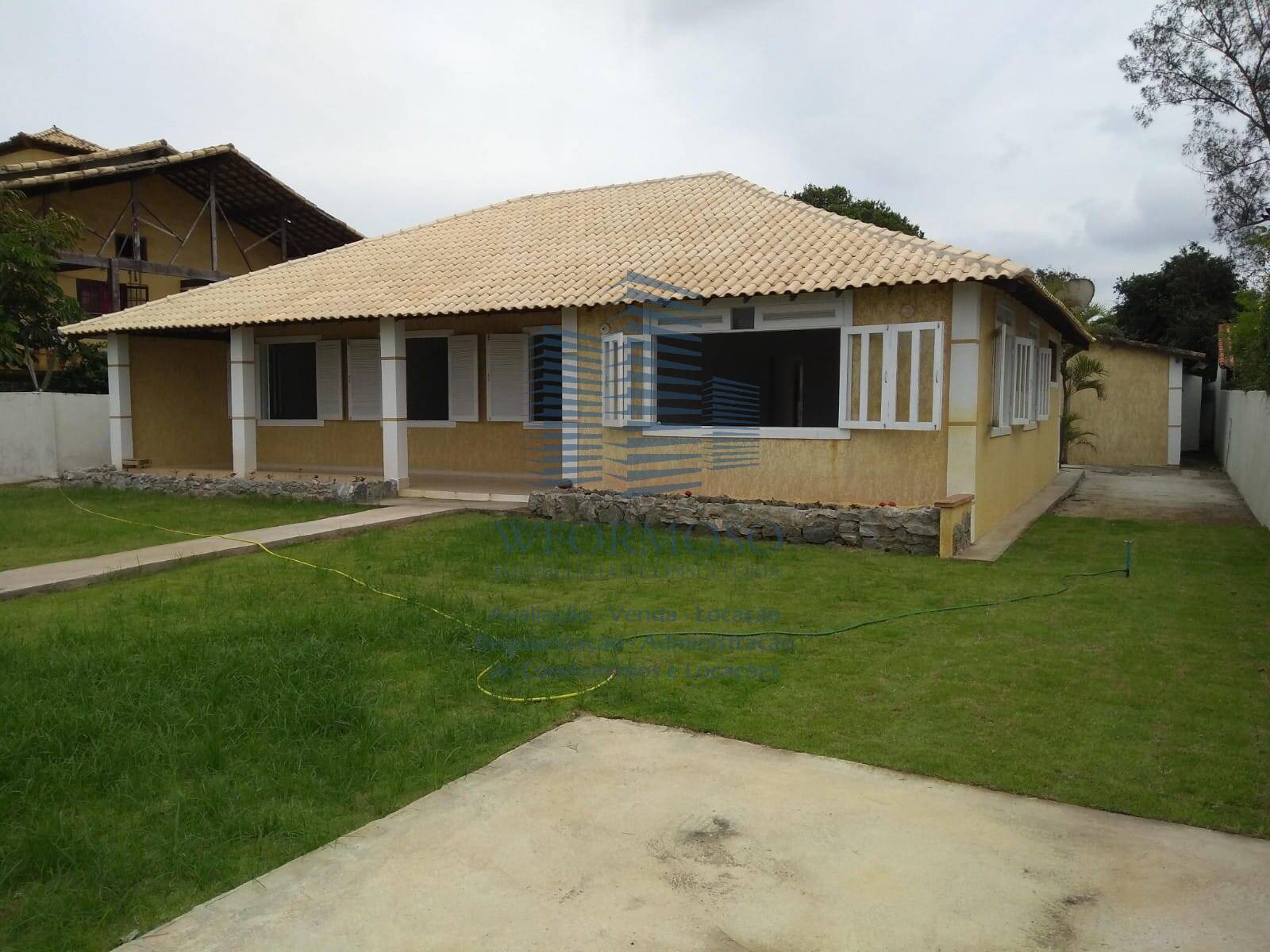 Casa à venda com 4 quartos, 200m² - Foto 3