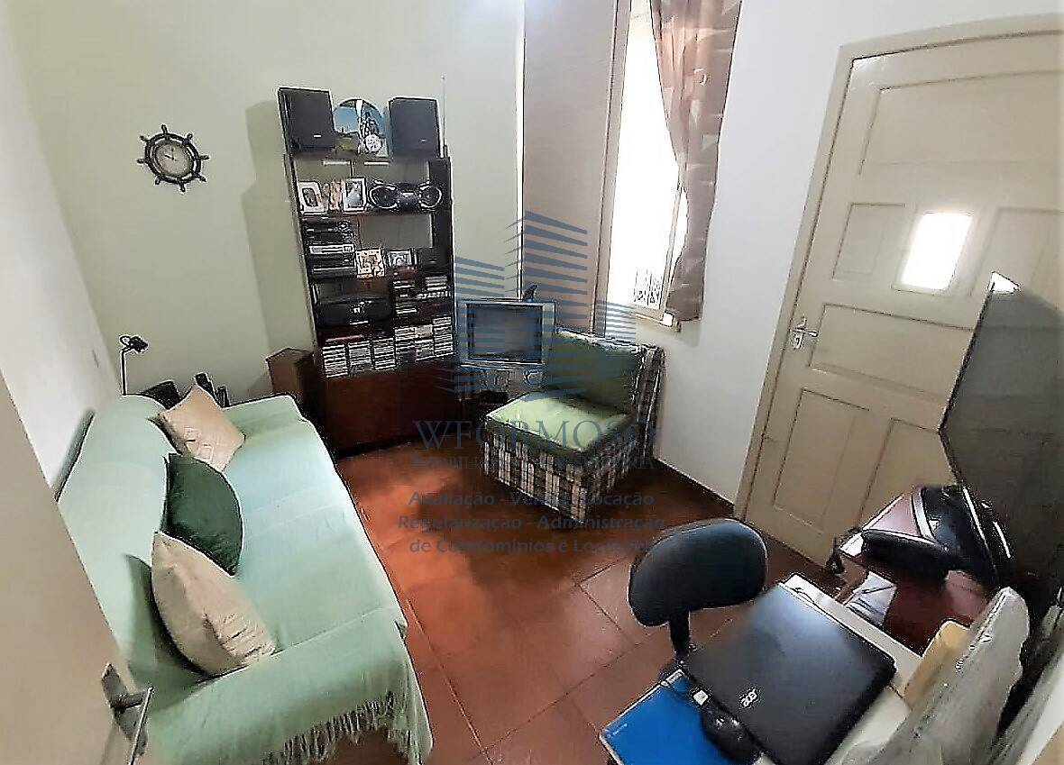 Casa à venda com 5 quartos, 240m² - Foto 6