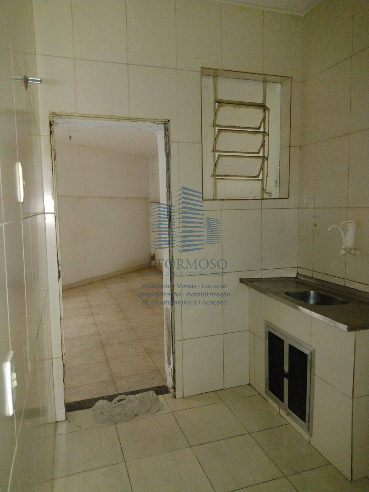 Casa à venda com 2 quartos, 70m² - Foto 18