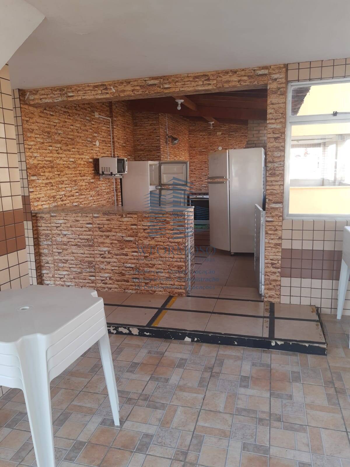 Apartamento à venda com 2 quartos, 64m² - Foto 12