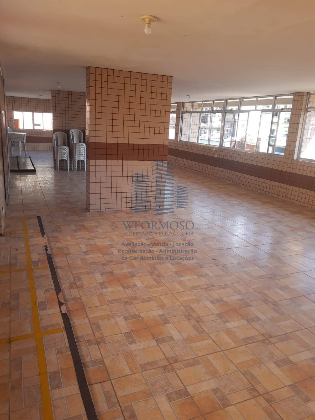 Apartamento à venda com 2 quartos, 64m² - Foto 13