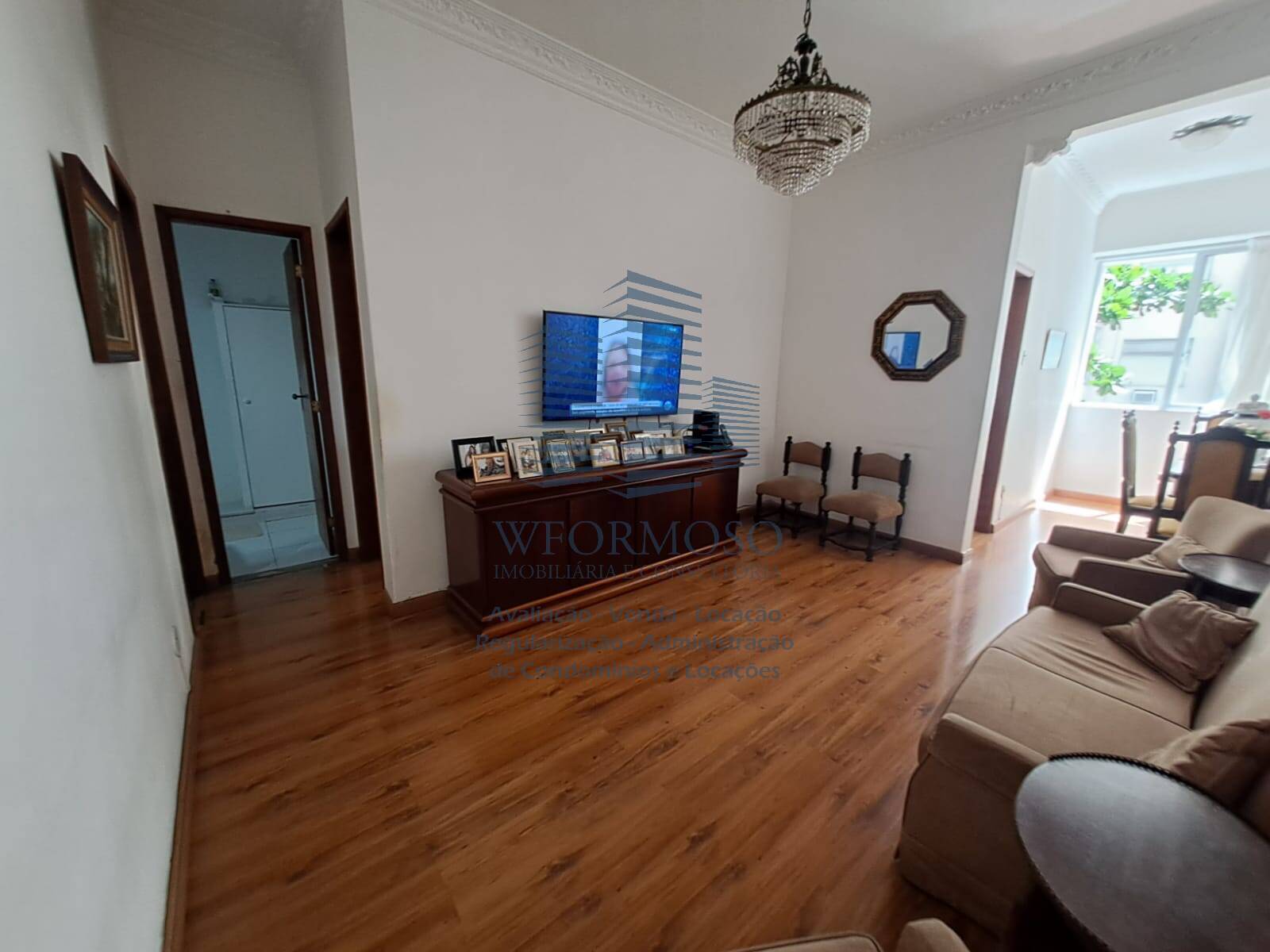 Apartamento à venda com 2 quartos, 64m² - Foto 1