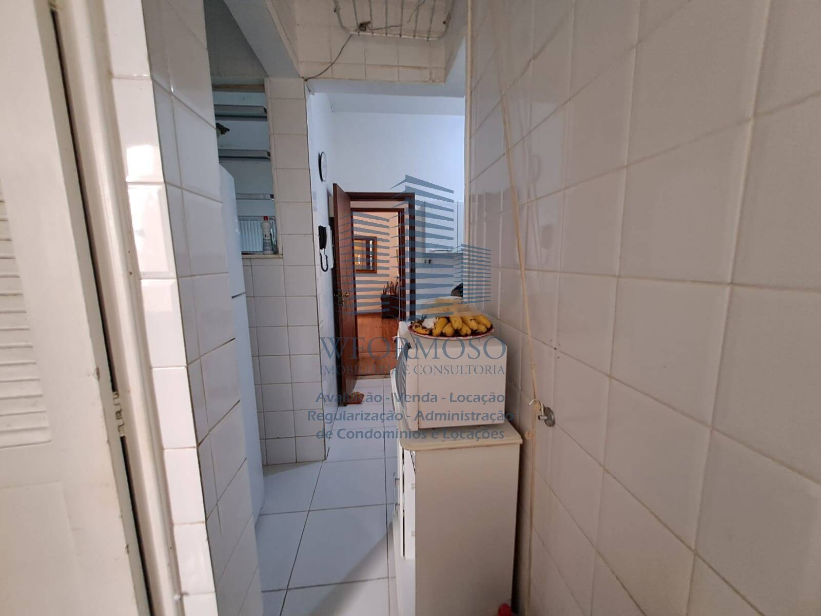 Apartamento à venda com 2 quartos, 64m² - Foto 19