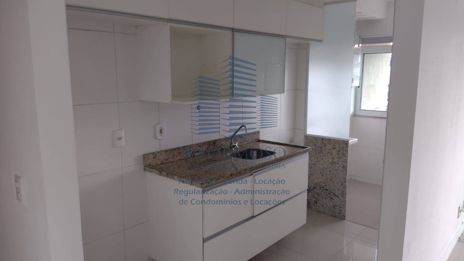 Apartamento à venda com 3 quartos, 72m² - Foto 3