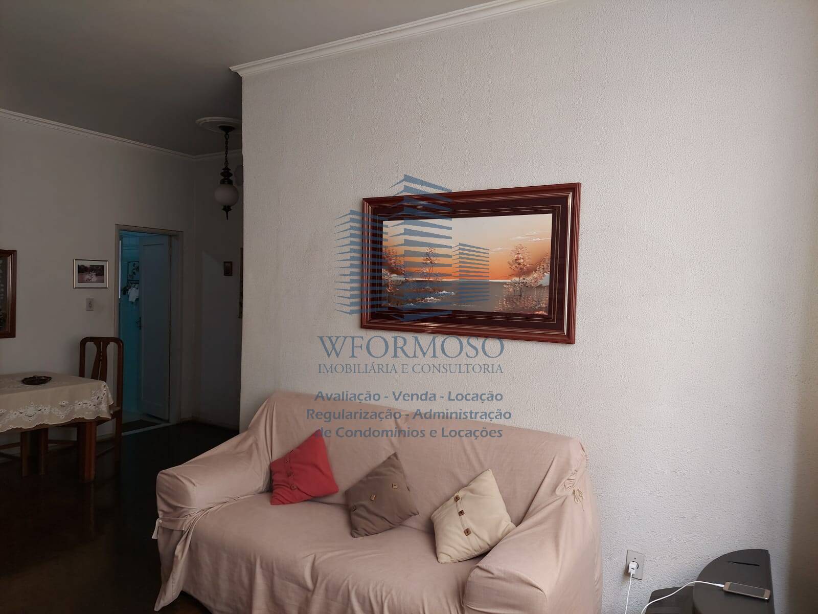 Apartamento à venda com 3 quartos, 105m² - Foto 2