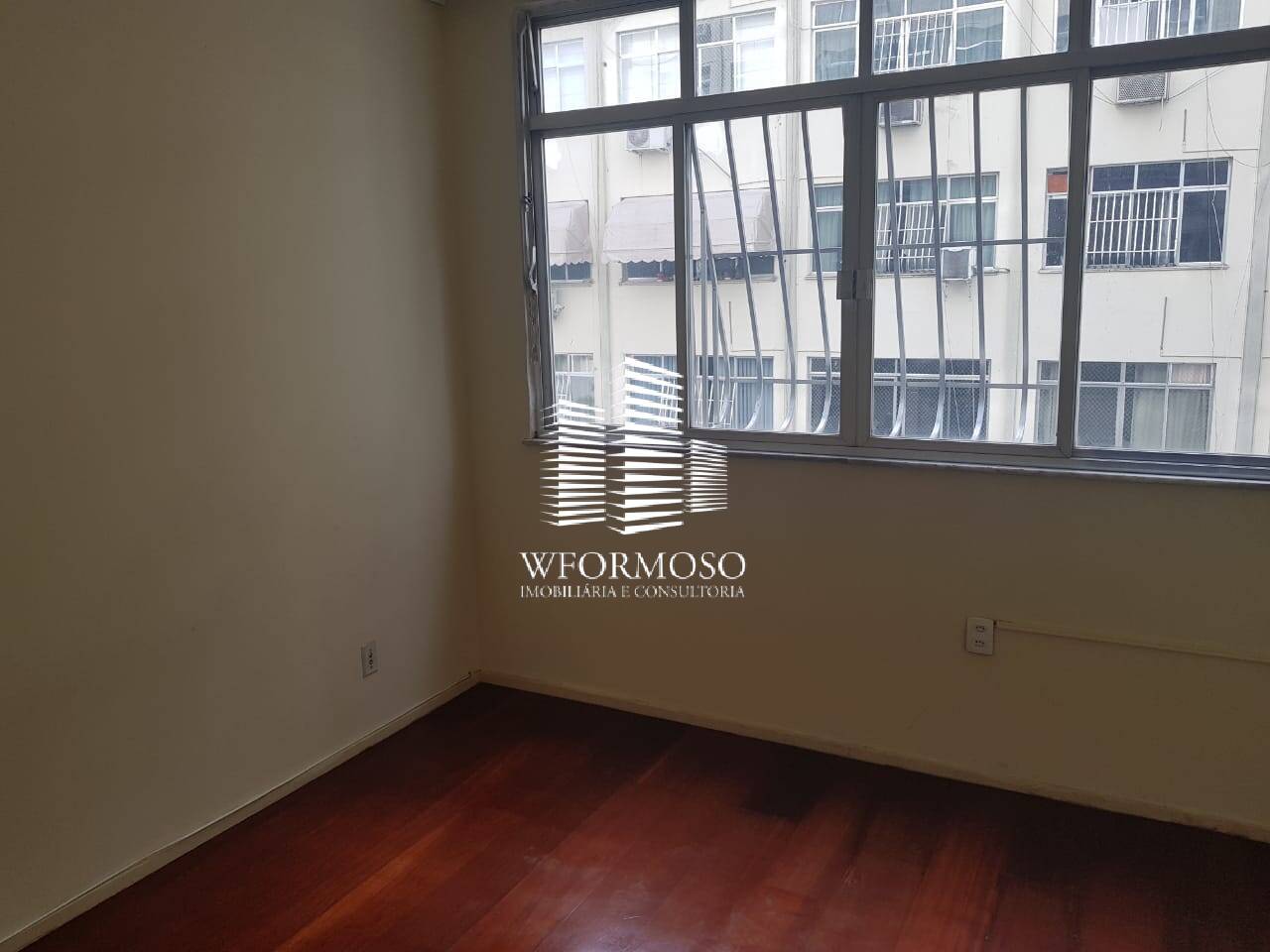 Apartamento à venda com 2 quartos, 62m² - Foto 13