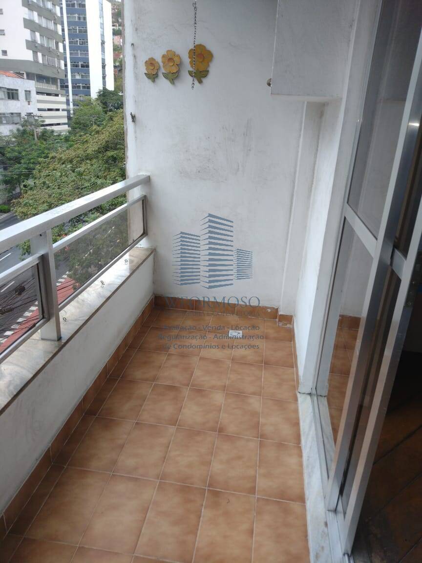 Apartamento à venda com 3 quartos, 110m² - Foto 8