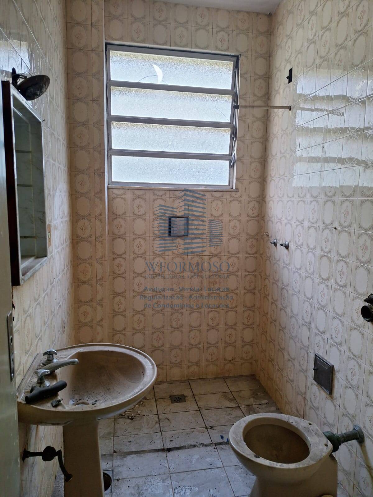 Casa à venda e aluguel com 4 quartos, 100m² - Foto 22