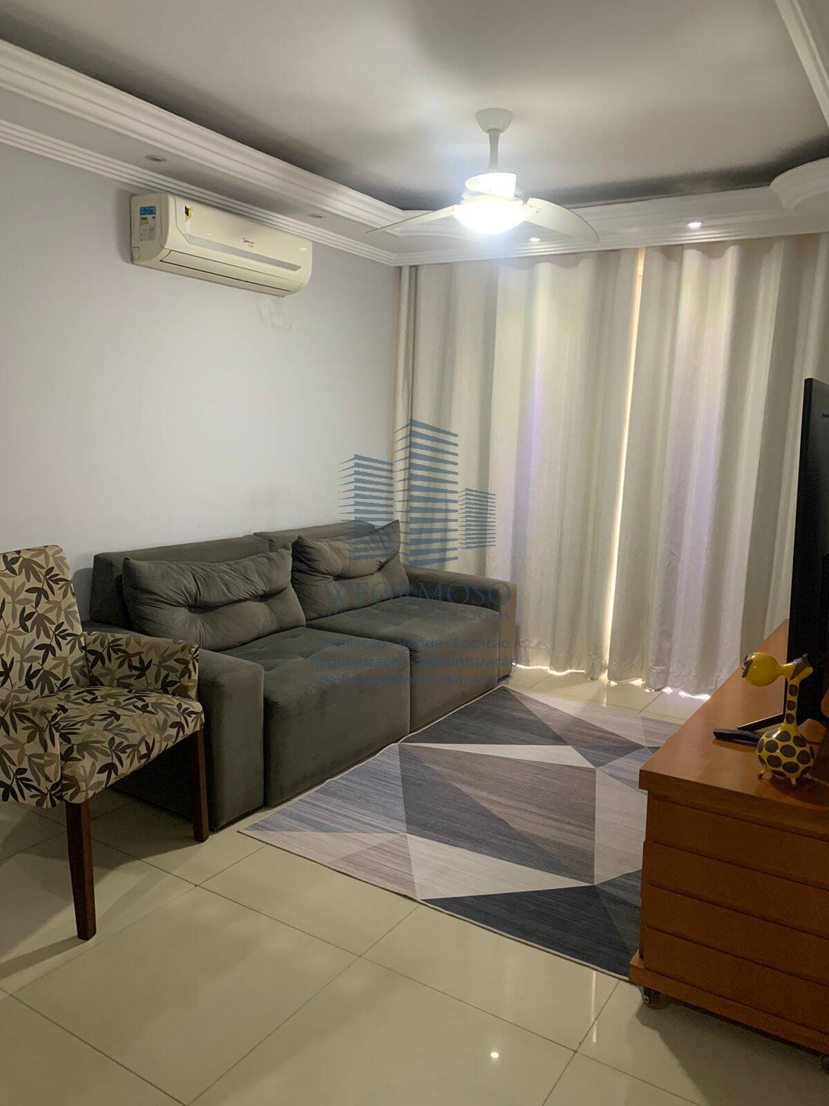 Apartamento à venda com 2 quartos, 70m² - Foto 18