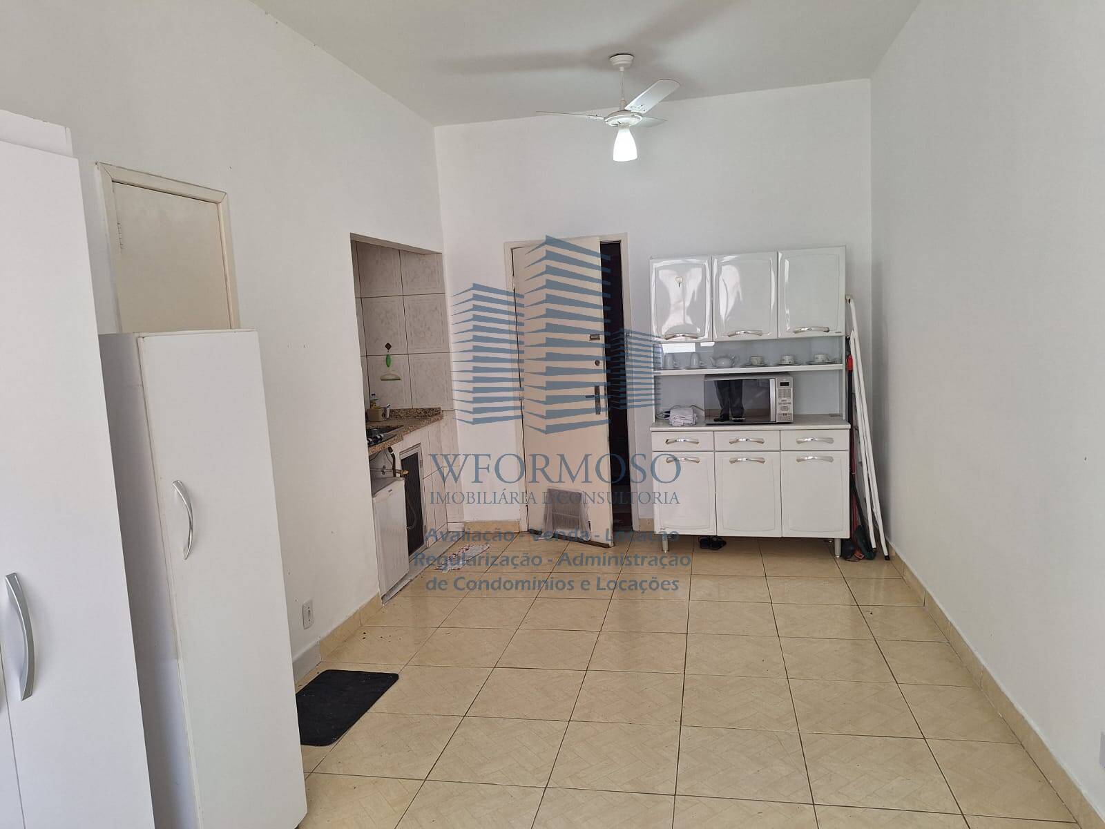 Apartamento à venda com 1 quarto, 24m² - Foto 4