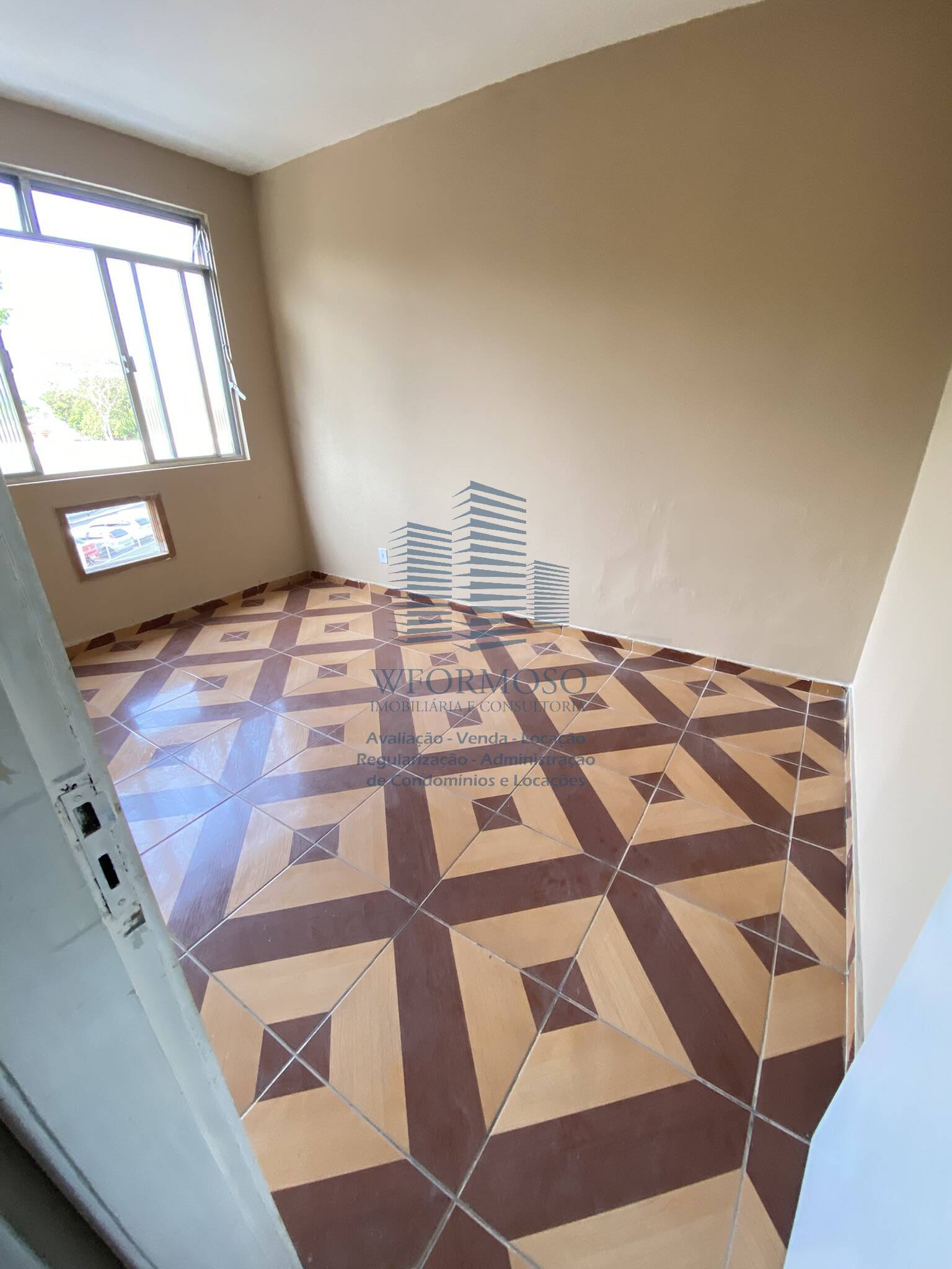 Apartamento à venda com 2 quartos, 77m² - Foto 12