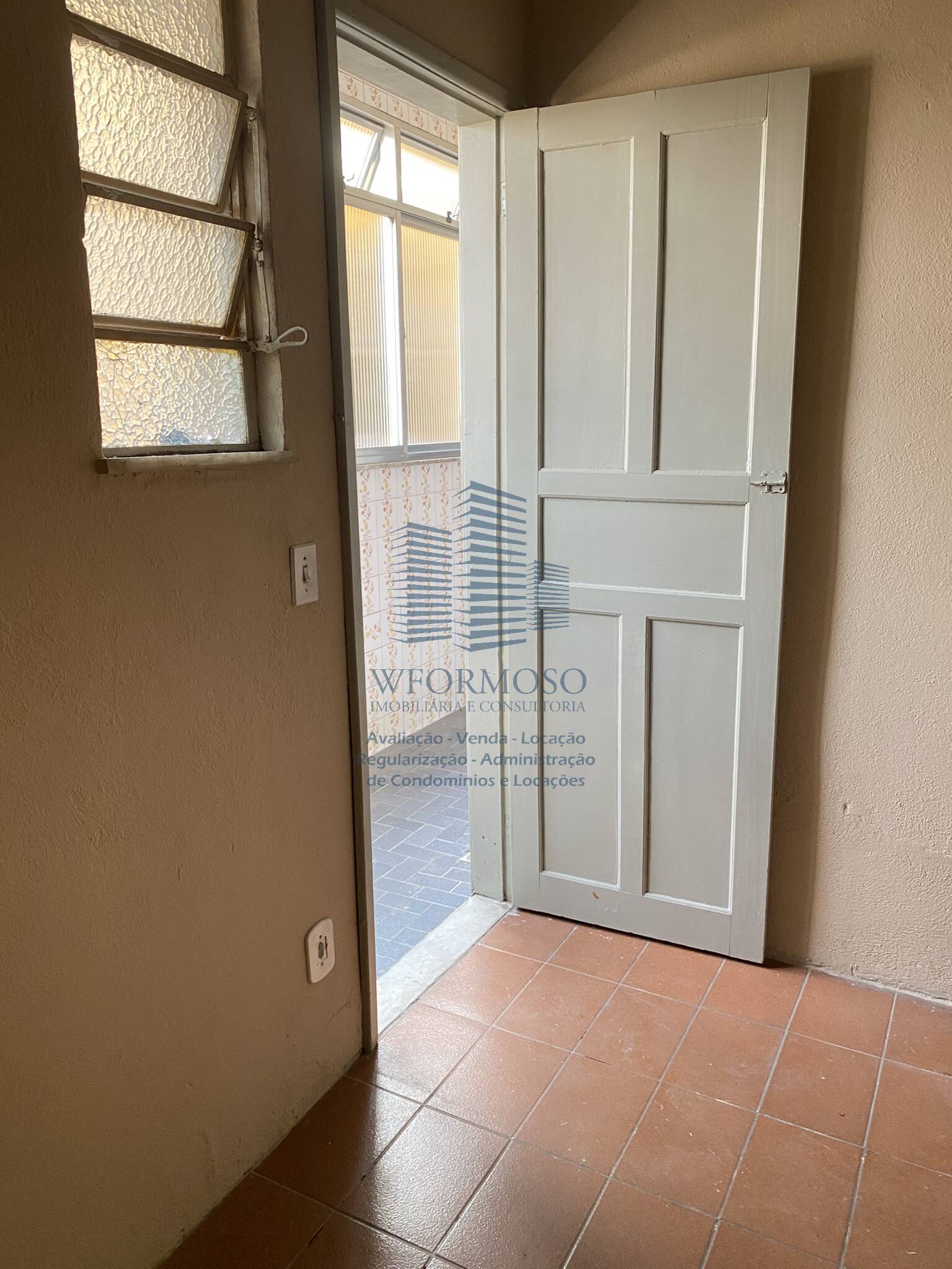 Apartamento à venda com 2 quartos, 77m² - Foto 37