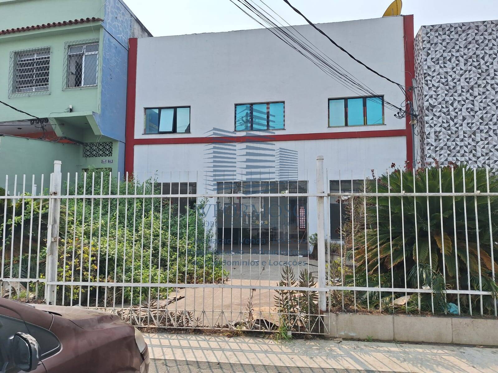 Prédio Inteiro à venda e aluguel, 334m² - Foto 1