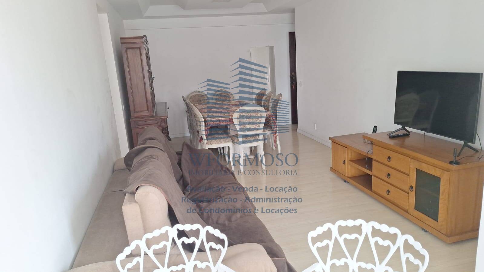 Apartamento à venda com 2 quartos, 74m² - Foto 1