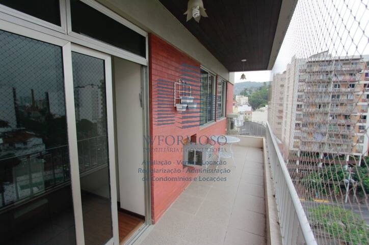 Apartamento para alugar com 2 quartos, 76m² - Foto 2